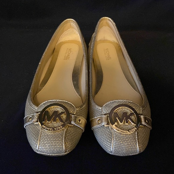 Nice! MK Moccasins/Flats. Gold Leather. VGUC Sz. 7M - Picture 2 of 13